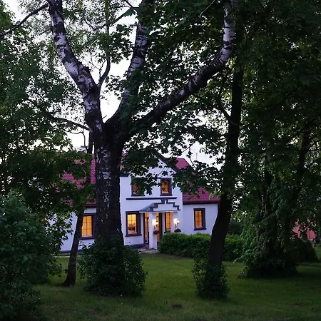 Virulase Semesterbostad *