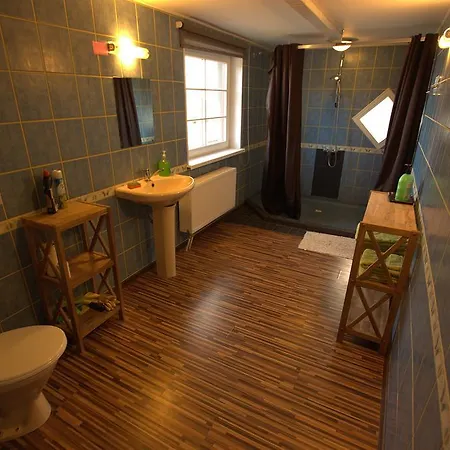 Virulase Holiday Toila